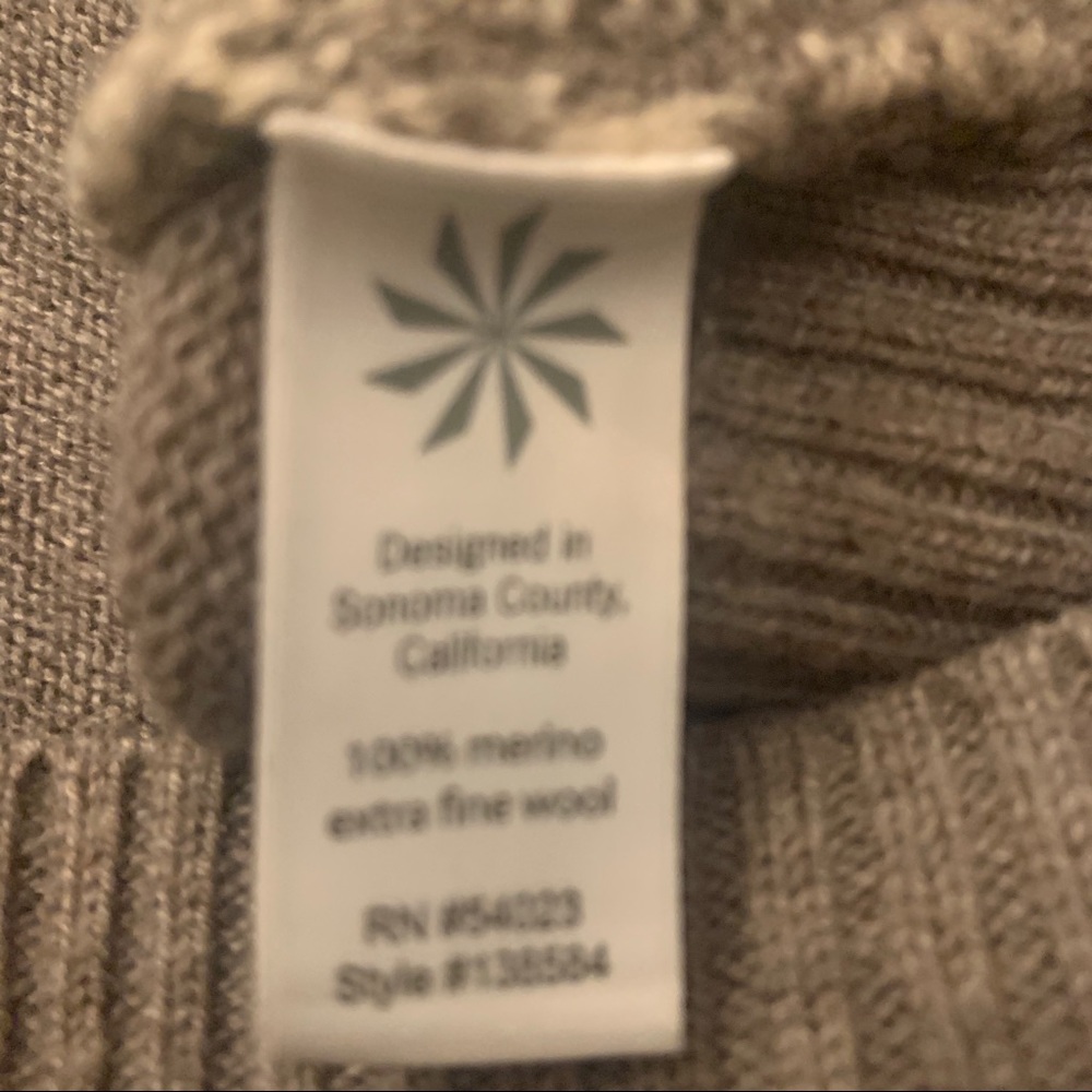 Athleta Merino โNoeโ Long Sleeve Hoodie ๐๐ฅโค๏ธ - Picture 5 of 6